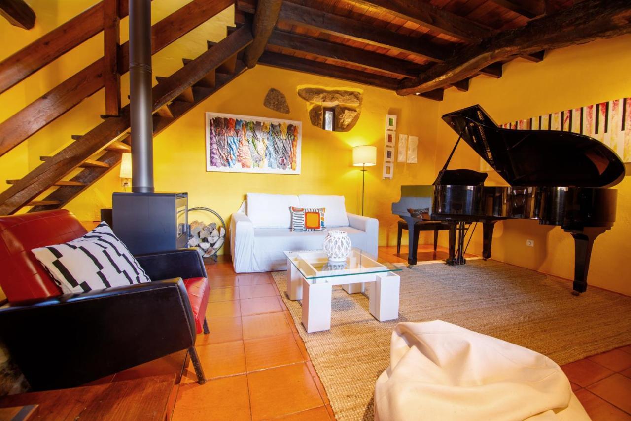 Casa Do Piano Pensionat Longos Exteriör bild